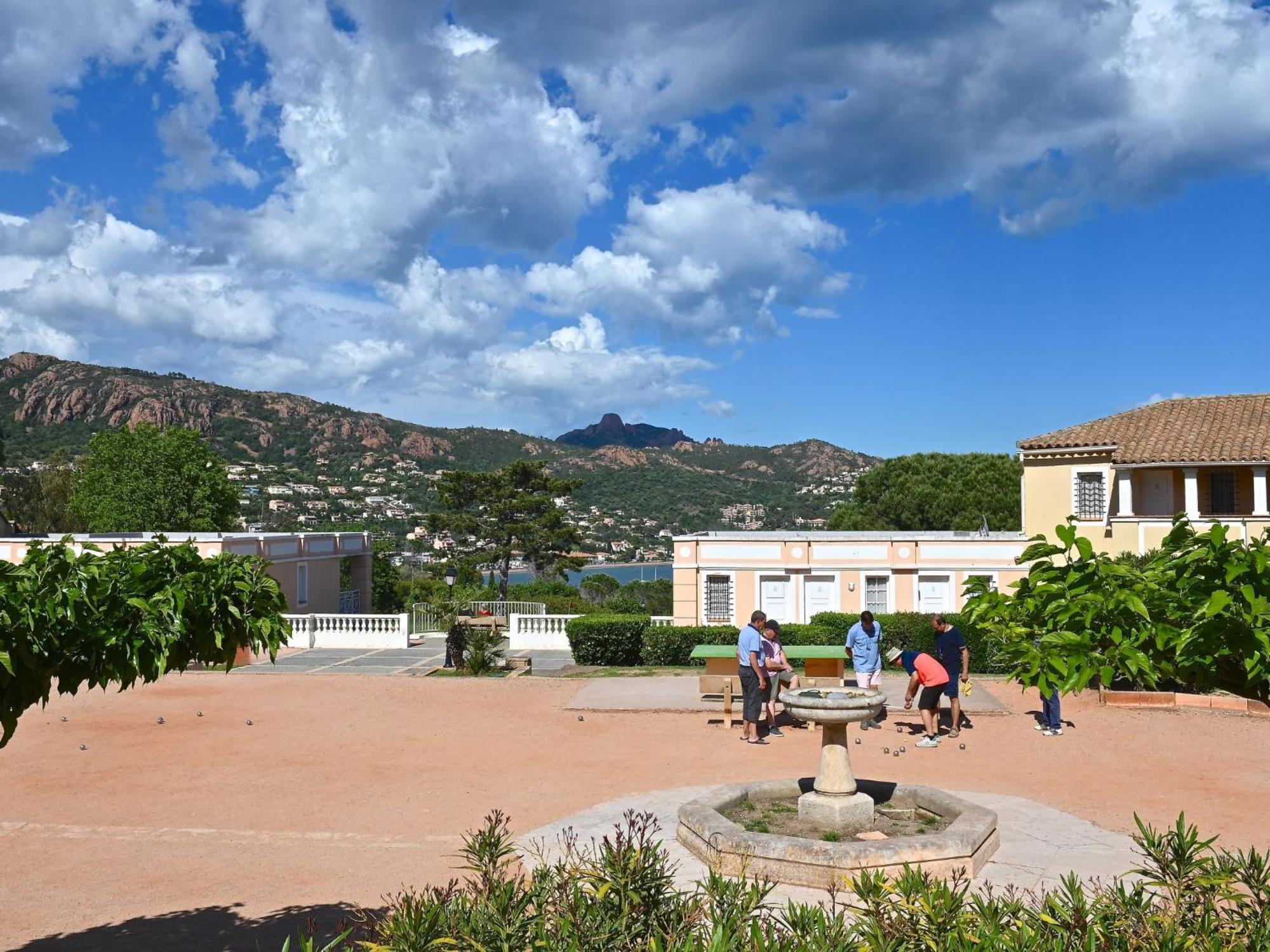 Apartment Village Cap Esterel - Le Village-40 By Interhome Saint-Raphaël Eksteriør bilde